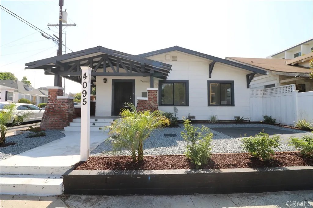 4095 Albatross Street