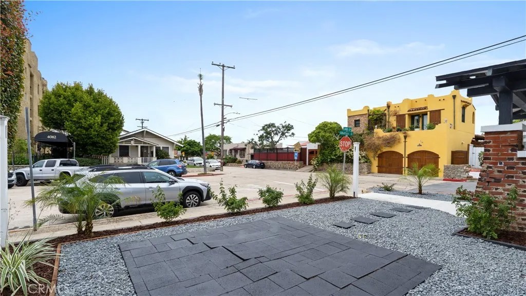 4095 Albatross Street