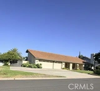 11168 Saddle Ridge