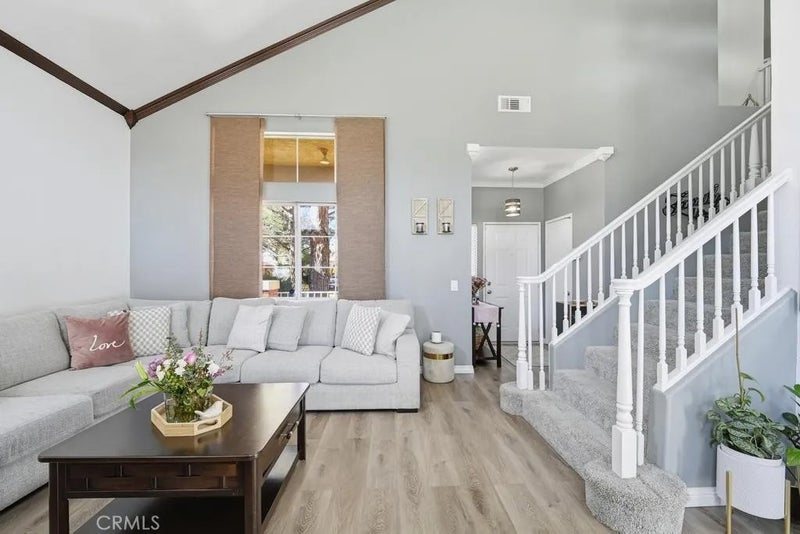 45664 Balmoral Court