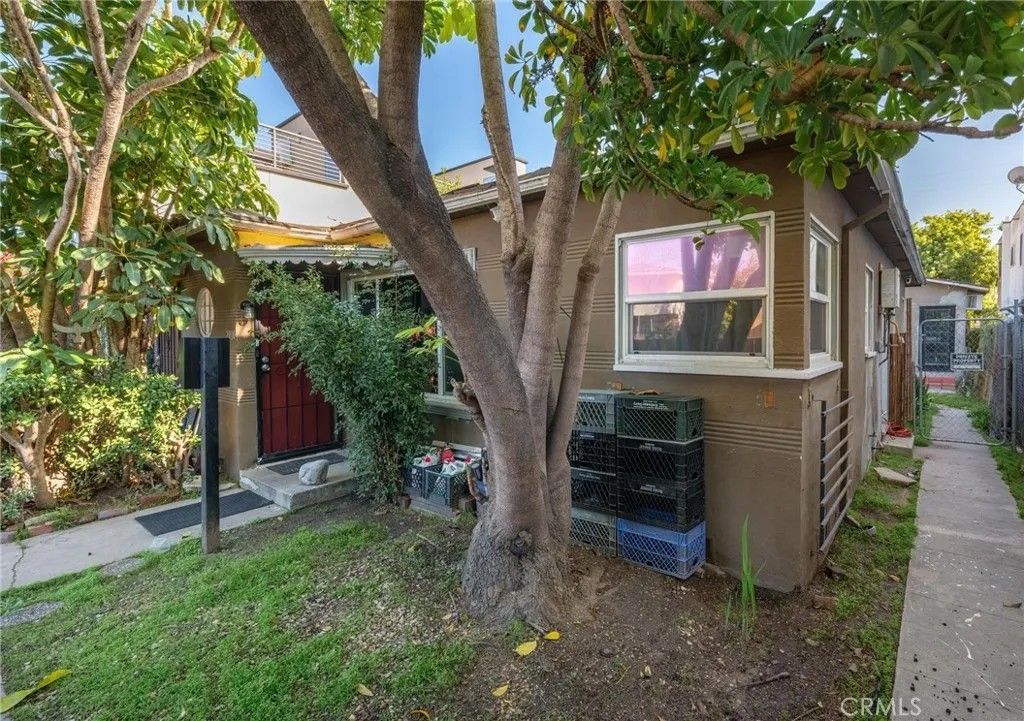 Photo of 2008 S Corning St, Los Angeles, CA 90034 (MLS # SB26038952)