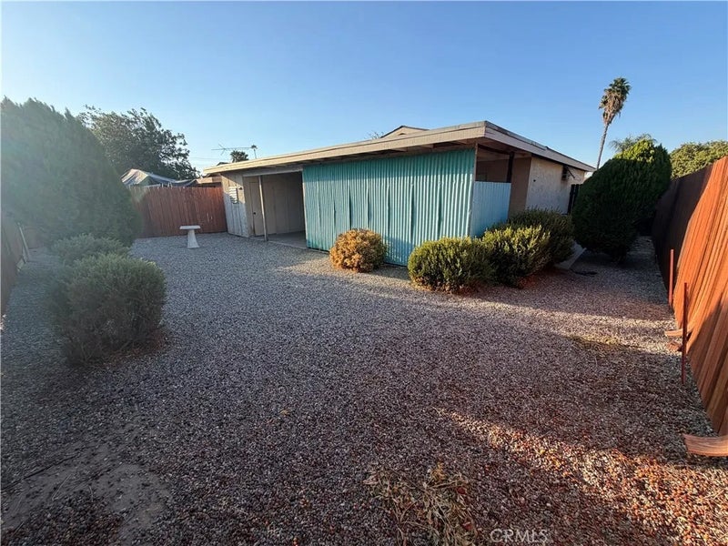 2385 San Bernardo