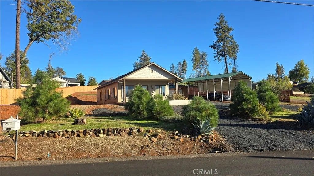 Photo of 6396 Diamond Ave, Paradise, CA 95969 (MLS # SN26028917)