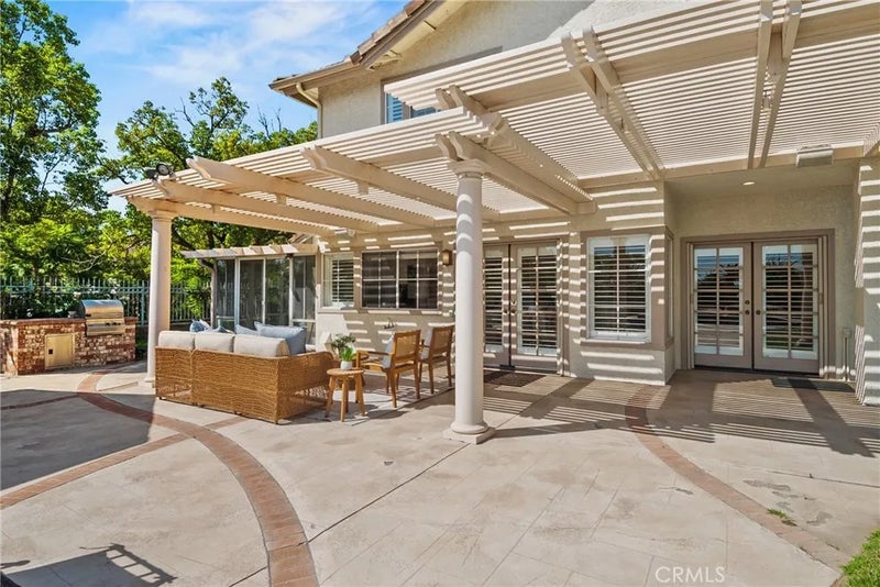 22594 Hidden Hills