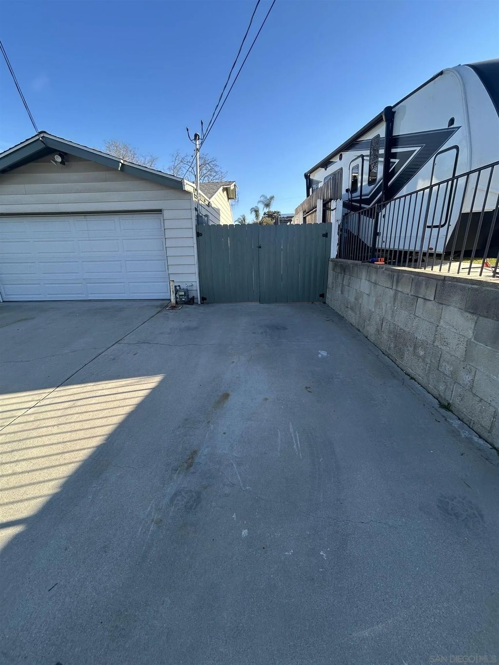 Photo of 8821 Siwanoy Court, Santee, CA 92071 (MLS # 260006745)