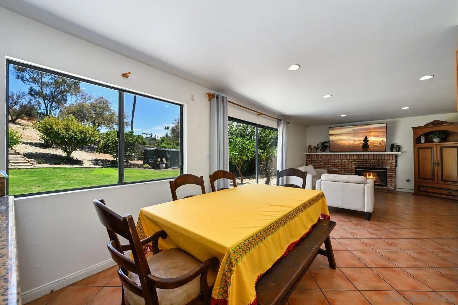 2884 Brandeis Dr.