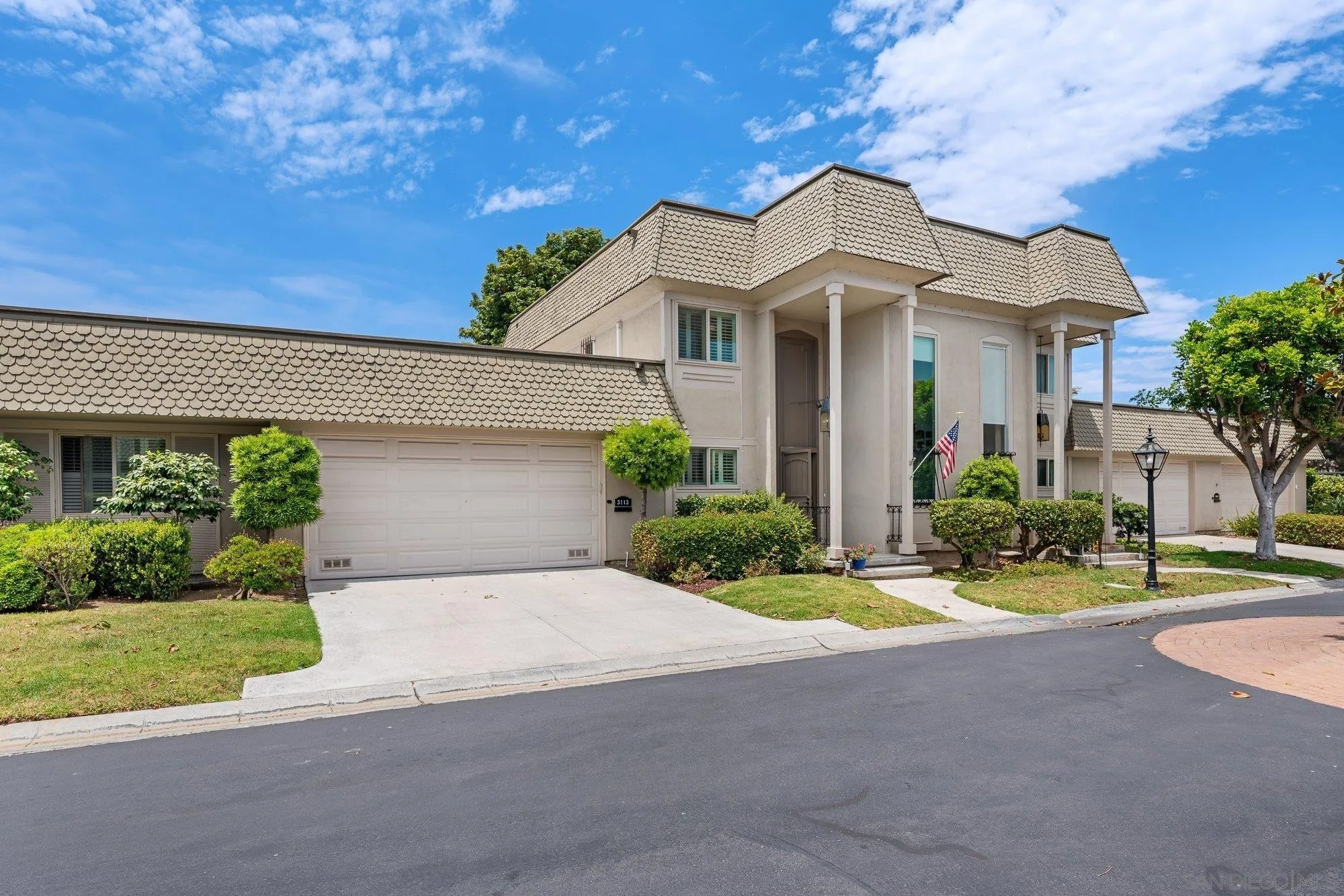 3113 Orleans E