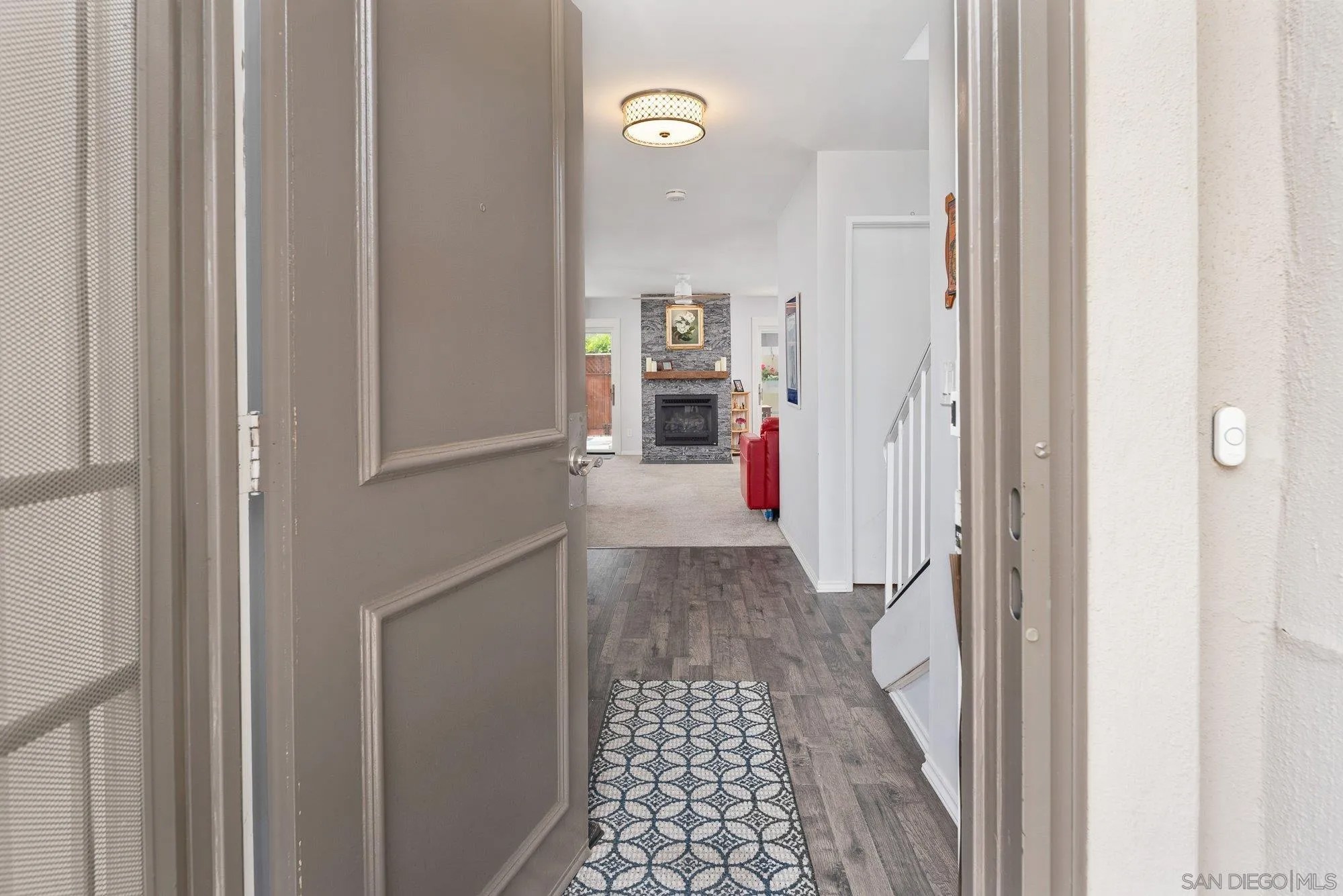3113 Orleans E