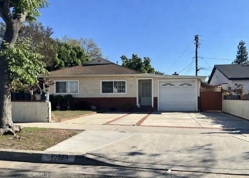 Photo of 12188 Oracle Street, Norwalk, CA 90650 (MLS # PW26051600)