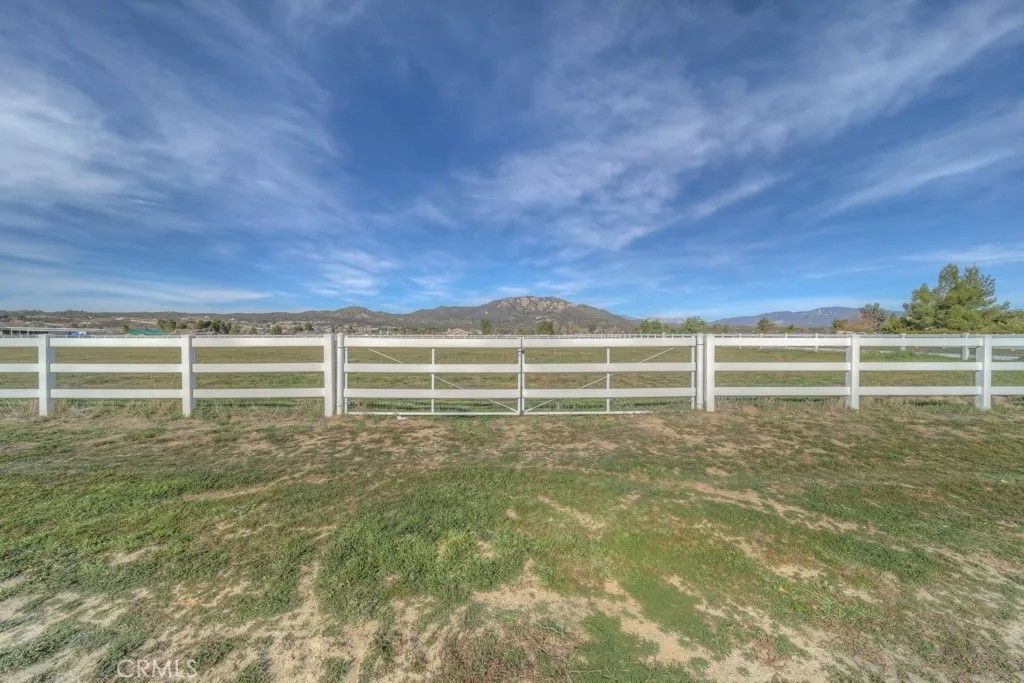 Photo of 300 Flightline, Aguanga, CA 92536 (MLS # SW25279092)