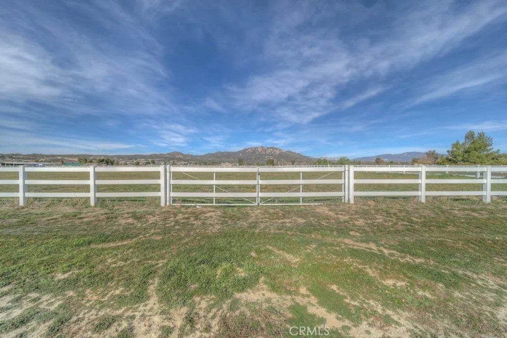 Photo of 300 Flightline, Aguanga, CA 92536 (MLS # SW25279092)