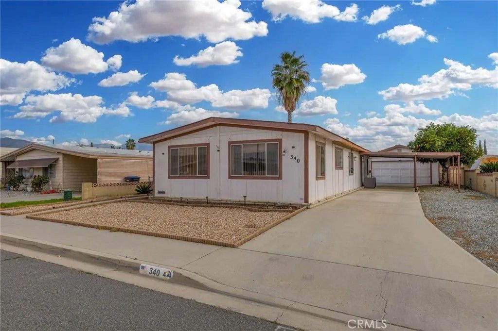 Photo of 340 Potrero Street, San Jacinto, CA 92582 (MLS # IG26017540)