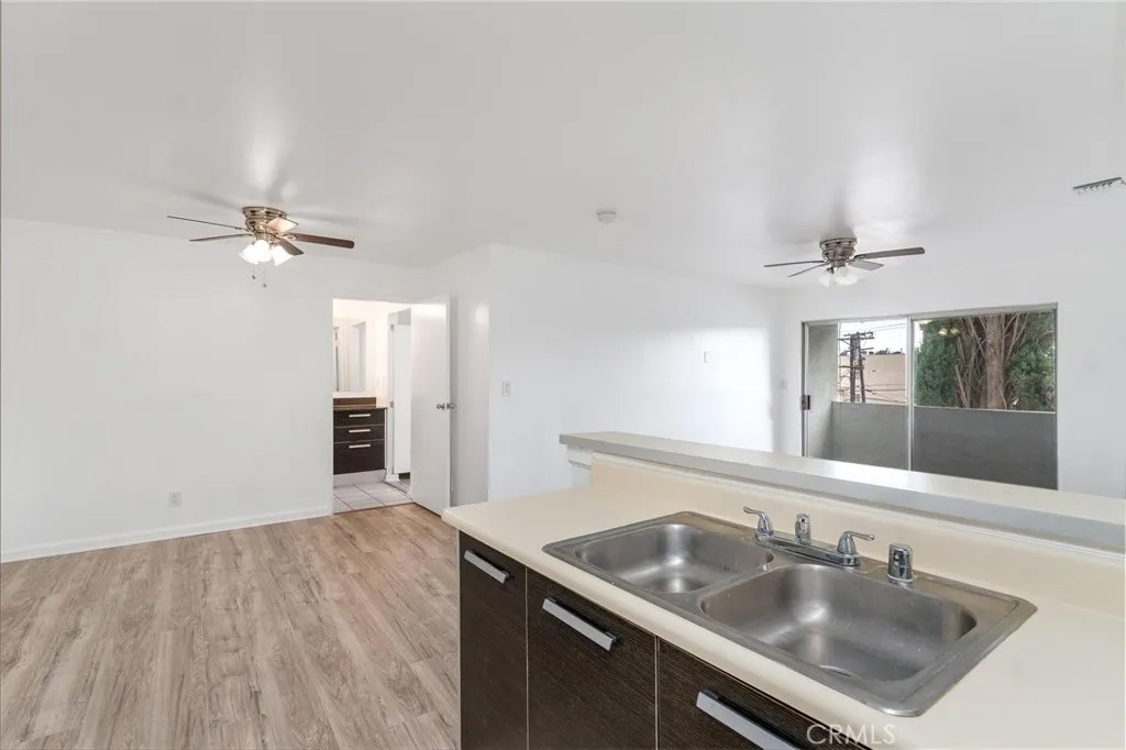 7254 Vassar Ave 308