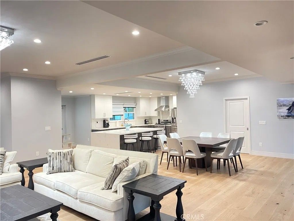 Photo of 11568 Newcastle Ave, Granada Hills, CA 91344 (MLS # GD25274617)