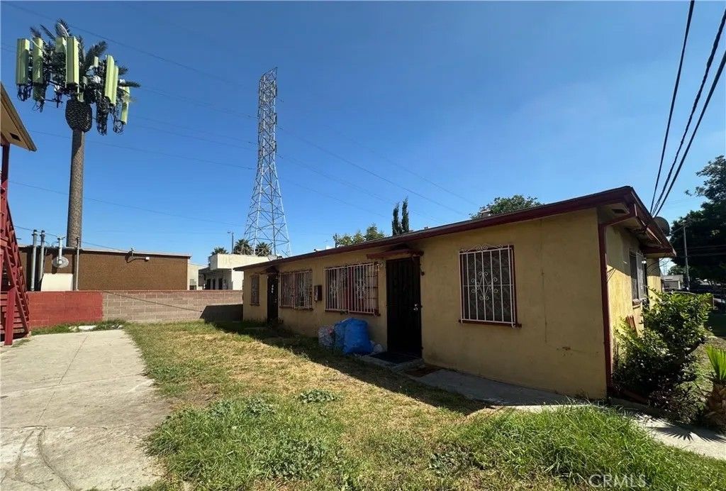 Photo of 9809 Avalon Boulevard, Los Angeles, CA 90003 (MLS # PW26037455)