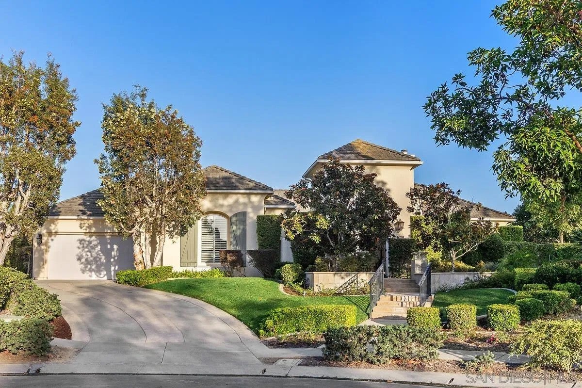 9659 Lario Ln