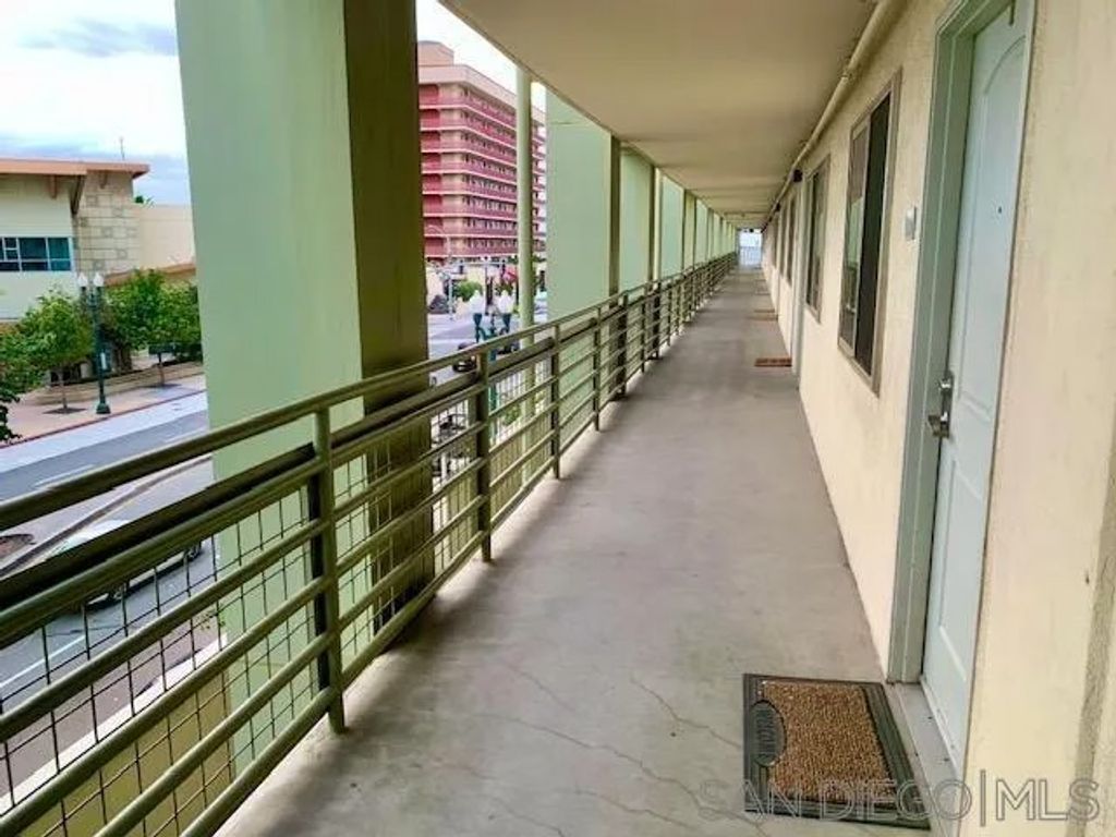 Photo of 801 National City Blvd #315, National City, CA 91950 (MLS # 2600250)