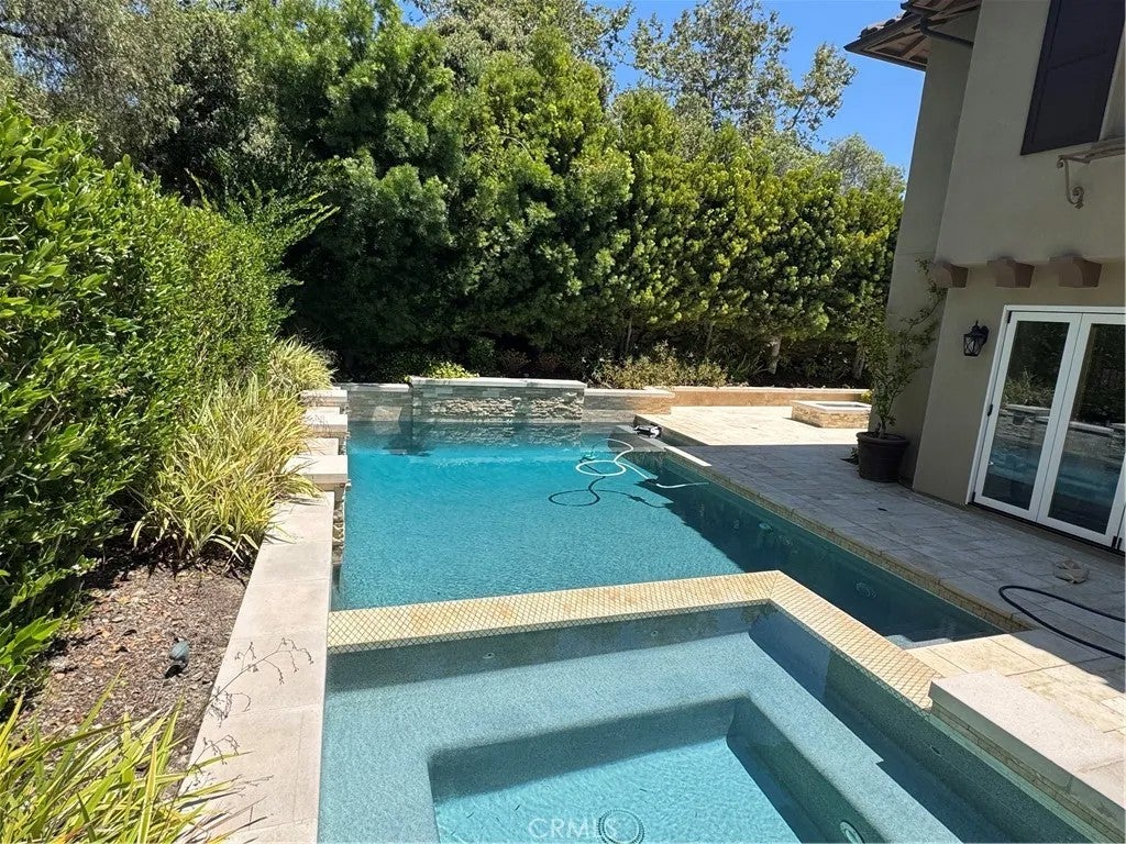 Photo of 19 Via Nerisa, San Clemente, CA 92673 (MLS # OC26137726)