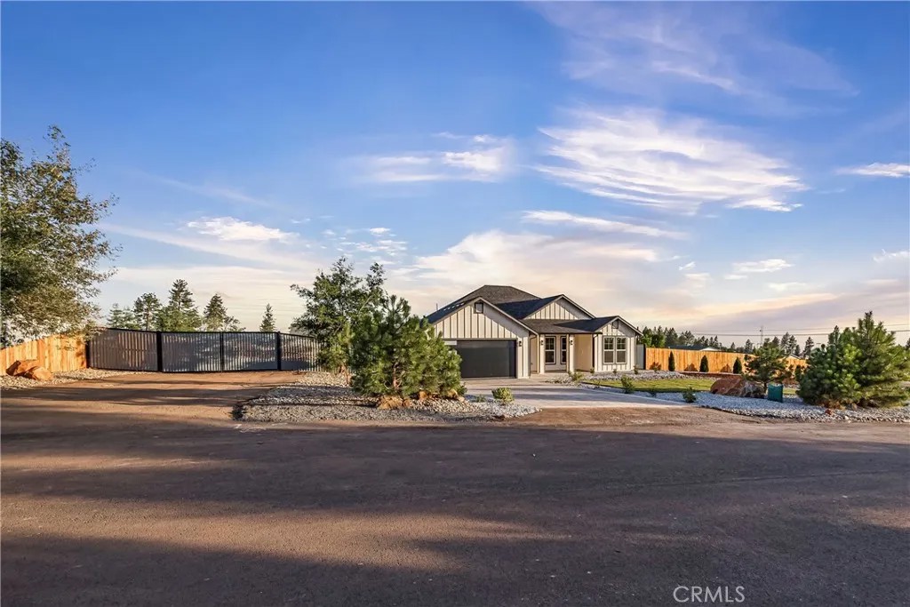 1095 Fairview Drive