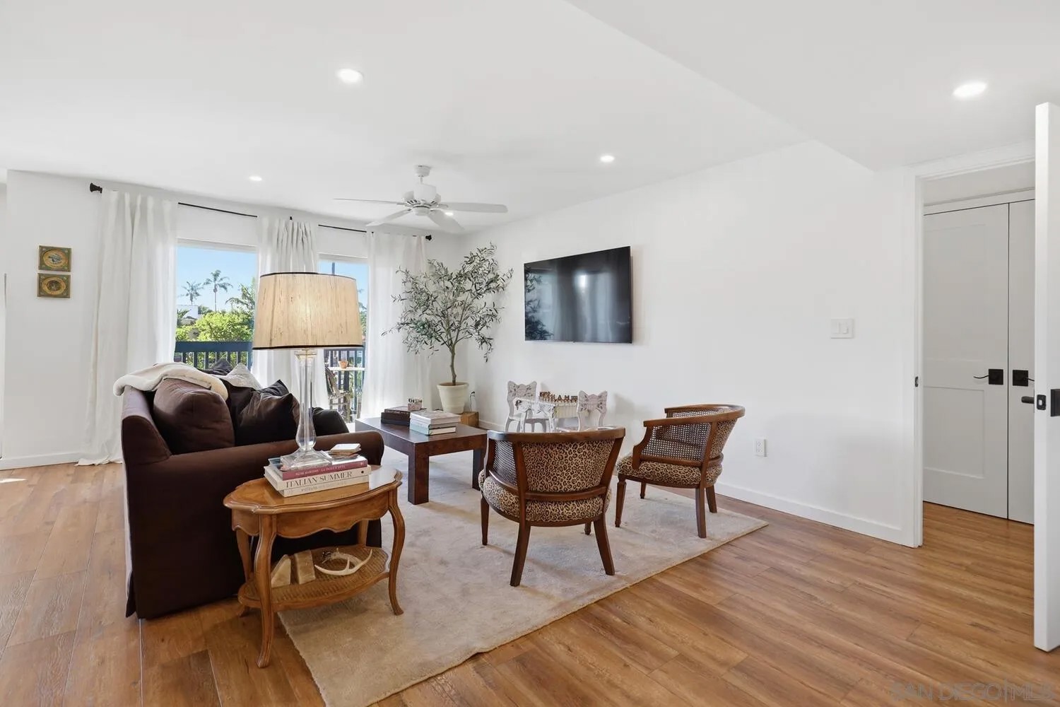 333 Orange Avenue 16