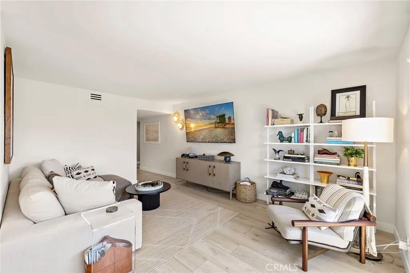 21703 Ocean Vista 101-A
