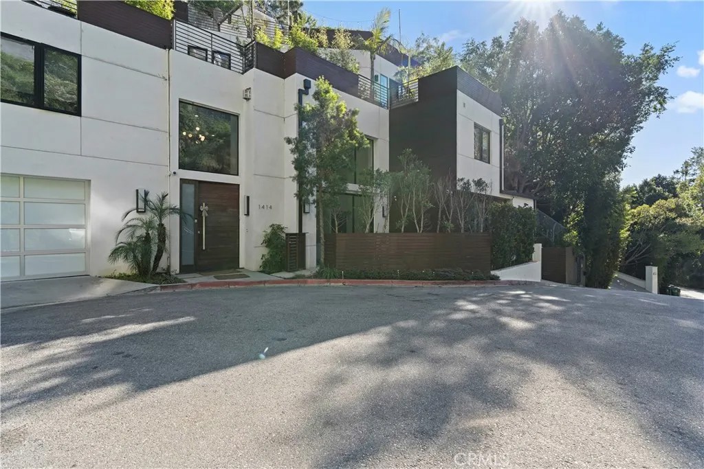 1414 Dawnridge Drive