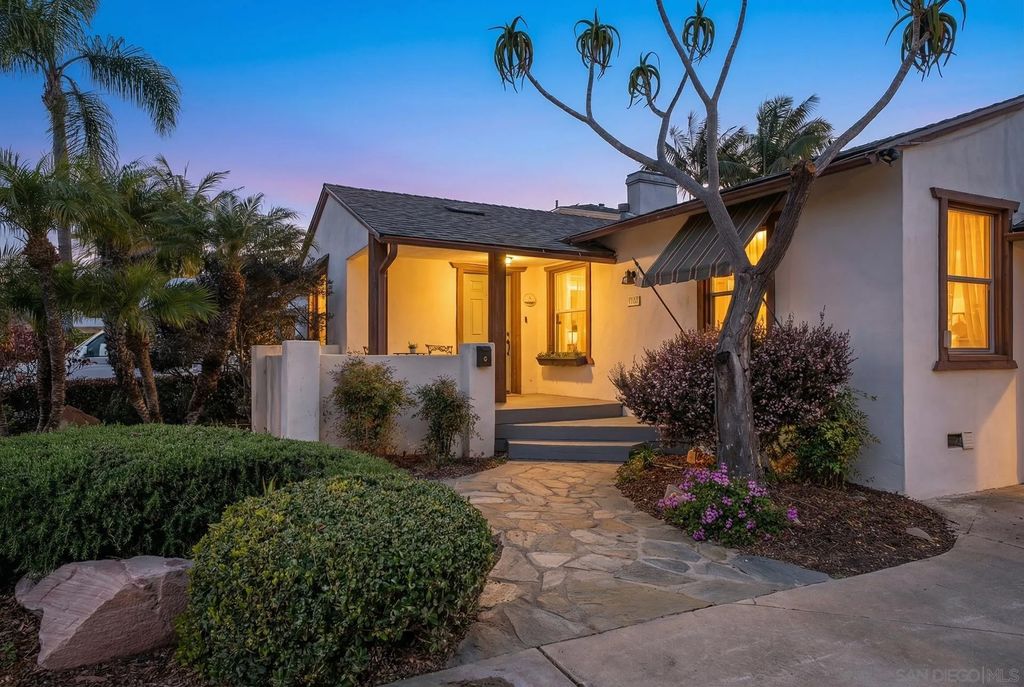 Photo of 3728 Jennings St, San Diego, CA 92106 (MLS # 260002342)