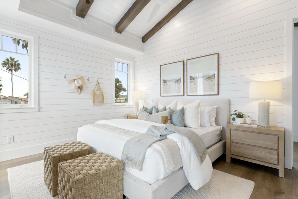 Photo of 462 Westbourne St, La Jolla, CA 92037 (MLS # 250042690)