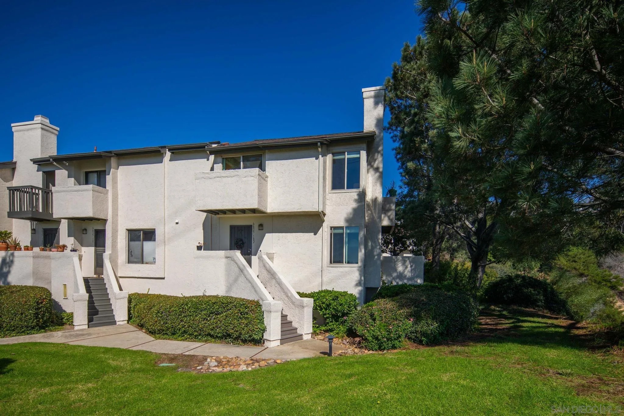 6635 Canyon Rim Row 182