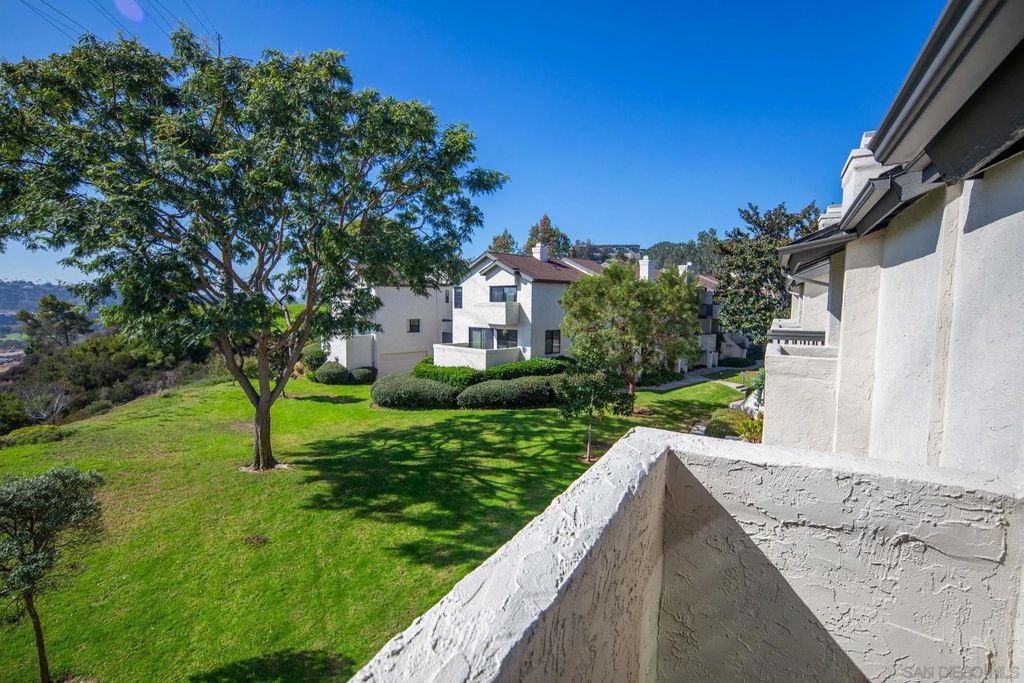 Photo of 6635 Canyon Rim Row #182, San Diego, CA 92111 (MLS # 250043121)