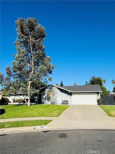 3 beds bed, 2 baths bath property at 1136 Nottingham Way, Placentia, CA 92870