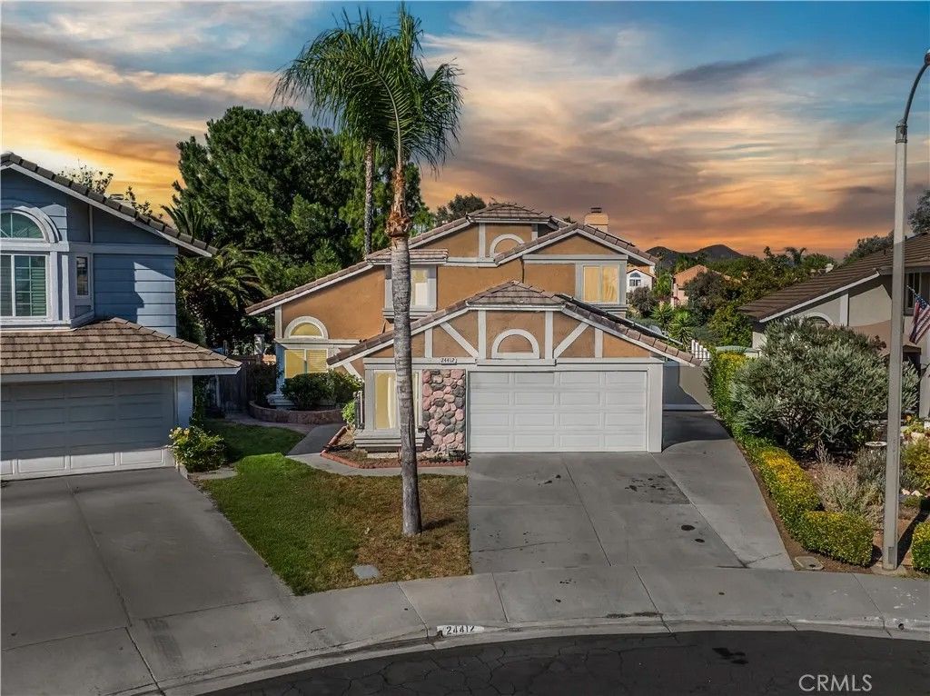 Photo of 24412 Leafwood Drive, Murrieta, CA 92562 (MLS # SW25191363)
