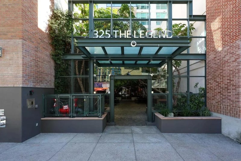 325 7th Avenue 1204