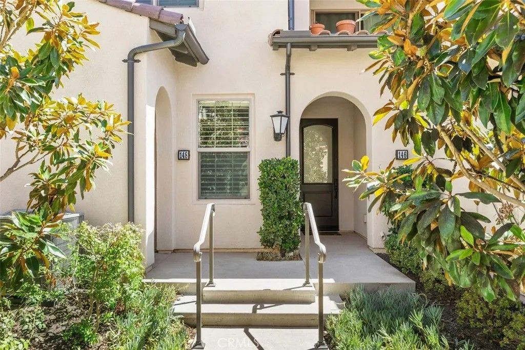 Photo of 148 Tubeflower, Irvine, CA 92618 (MLS # AR26009897)