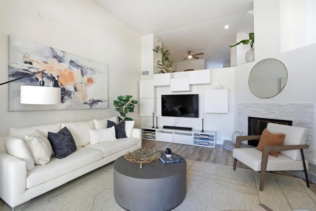 Photo of 4383 Nobel Dr #86, San Diego, CA 92122 (MLS # 260004886)