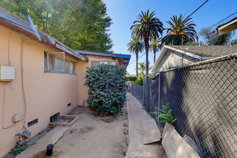 714 W Nevada
