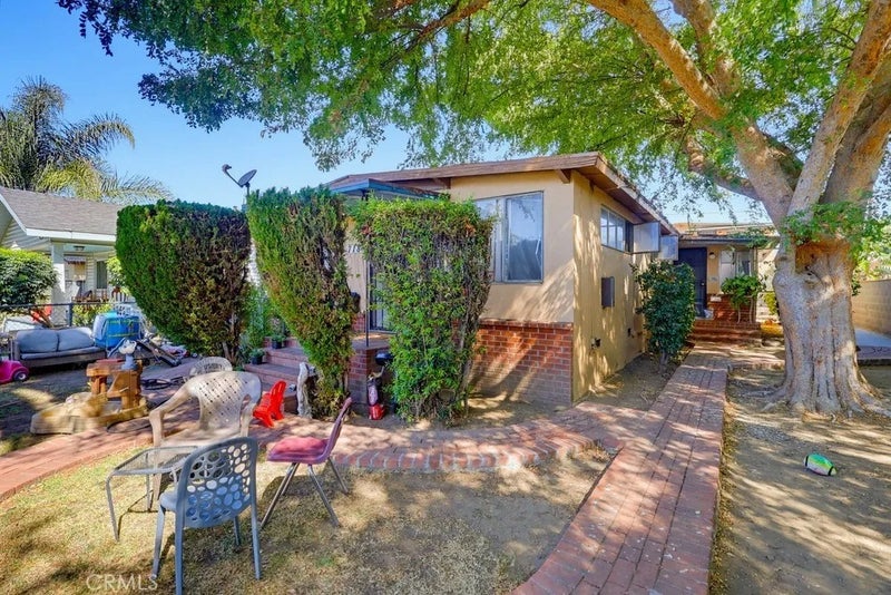 714 W Nevada