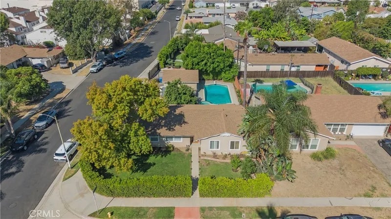 11201 Petit Avenue