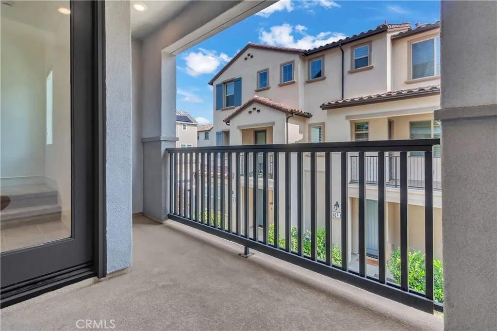 509 Tamarind Way B