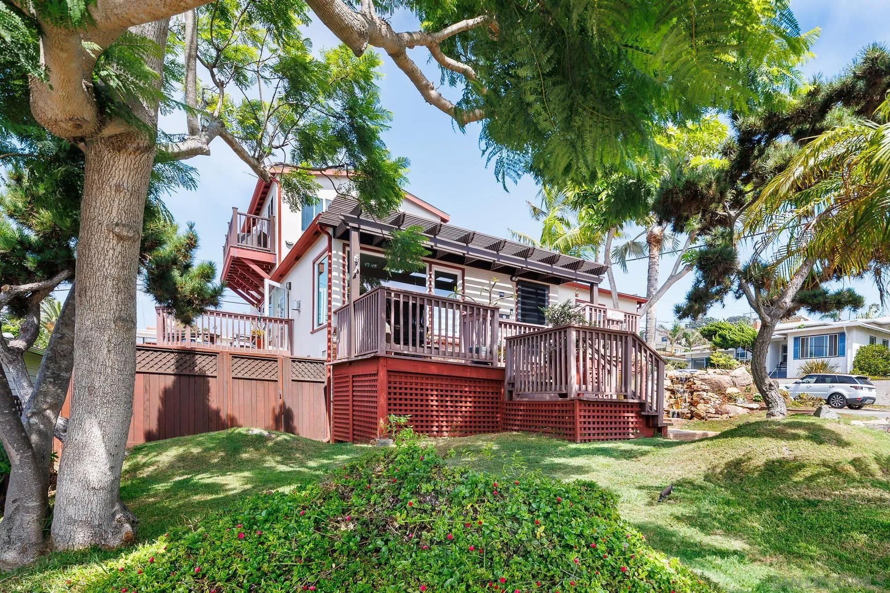 4506 Point Loma Avenue