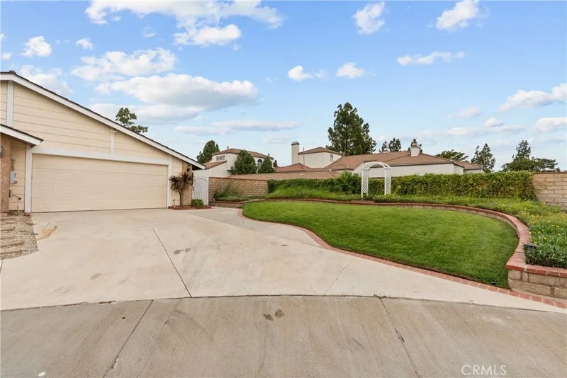 26093 Viento Court