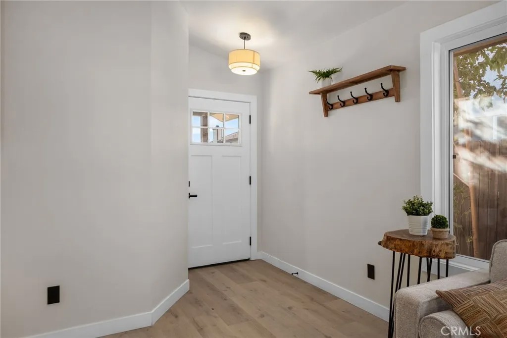 1254 W Van Koevering