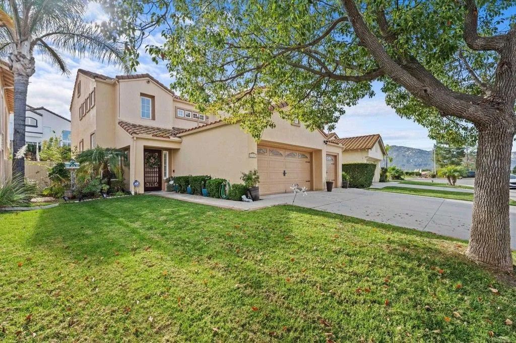 Photo of 32169 Corte Daroca, Temecula, CA 92592 (MLS # PTP2509274)