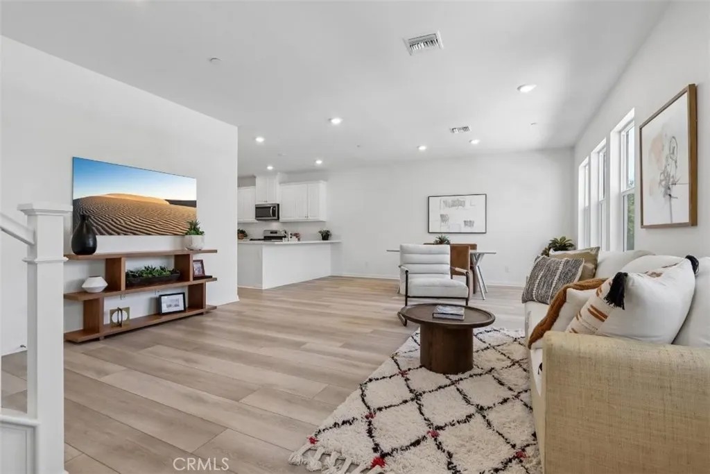 4295 S Hermosa Paseo