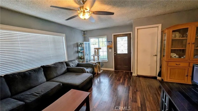 417 W Pear