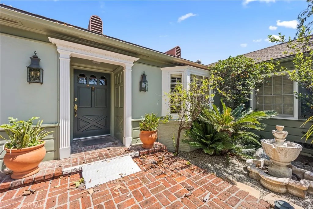 3521 Yorkshire Road