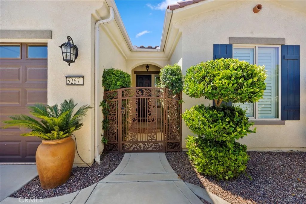 5267 Paseo Callado
