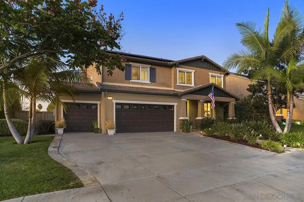 Photo of 1045 Stratton Dr, Vista, CA 92083 (MLS # 250042119)
