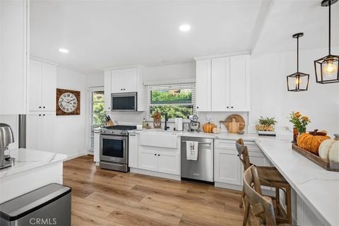 Tiny photo for 306 Avenida Cabrillo, San Clemente, CA 92672 (MLS # OC25247027)