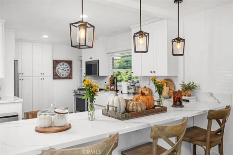 Tiny photo for 306 Avenida Cabrillo, San Clemente, CA 92672 (MLS # OC25247027)